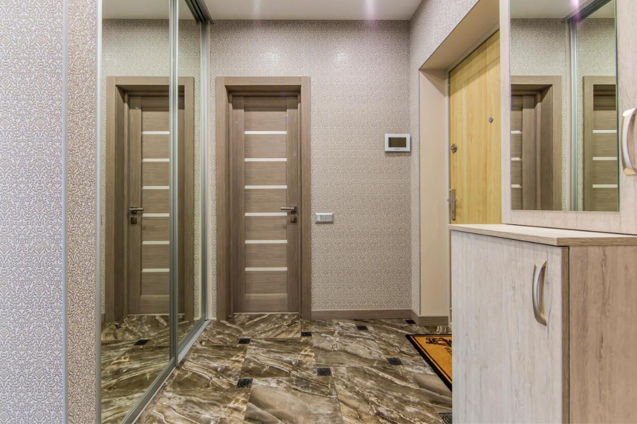 Стильна Квартира В Сучасному Комплексі Метро Нивки Kiev Exterior foto